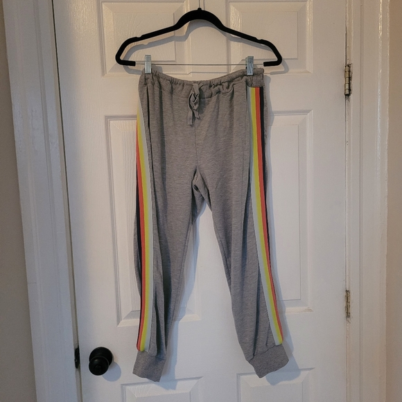 Wild Fable Rainbow Cropped Hoodie and Jogger Pants Matching Set - Picture 6 of 10